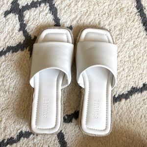 SCHUTZ Corah Sandals